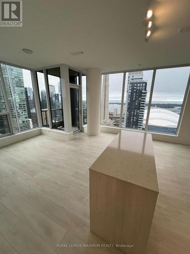 3606 - 15 Mercer Street, Toronto (Waterfront Communities), ON - Indoor Photo Showing Other Room