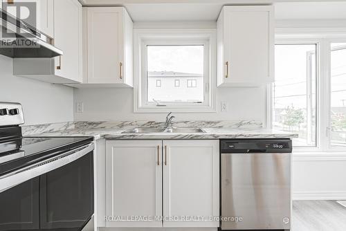 9B Bingham Road, Hamilton (Mcquesten), ON - Indoor Photo Showing Kitchen With Double Sink