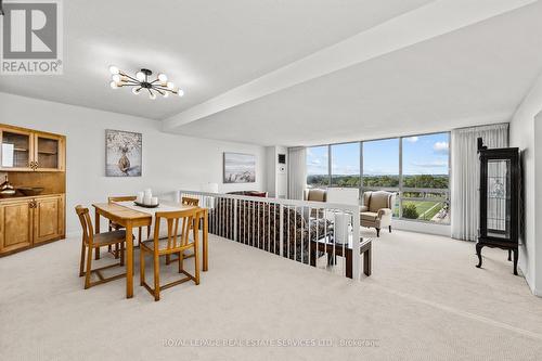 1106 - 2185 Marine Drive, Oakville (Bronte West), ON - Indoor Photo Showing Dining Room