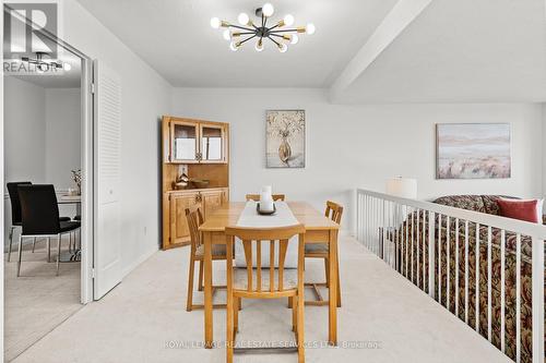 1106 - 2185 Marine Drive, Oakville (Bronte West), ON - Indoor Photo Showing Dining Room