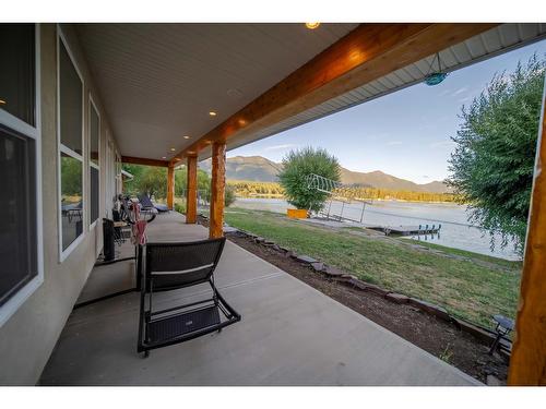 6158 Tie Lake Shore Road N, Jaffray, BC - Outdoor With Exterior