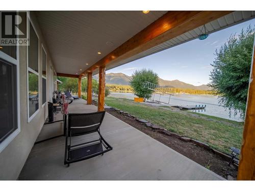 6158 Tie Lake Shore  N Road, Jaffray, BC - Outdoor With Exterior