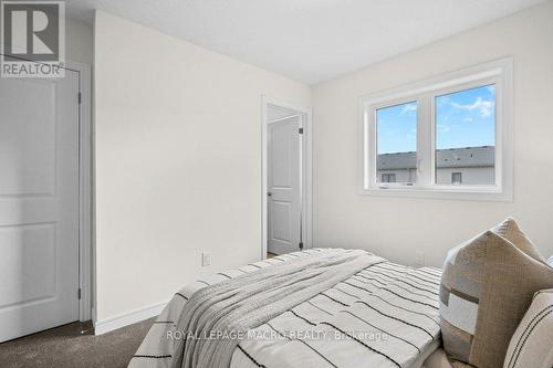 12 Reid Avenue N, Hamilton, ON - Indoor Photo Showing Bedroom