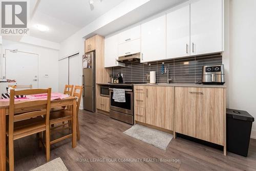 305 - 180 Fairview Mall Drive, Toronto (Don Valley Village), ON - Indoor Photo Showing Kitchen