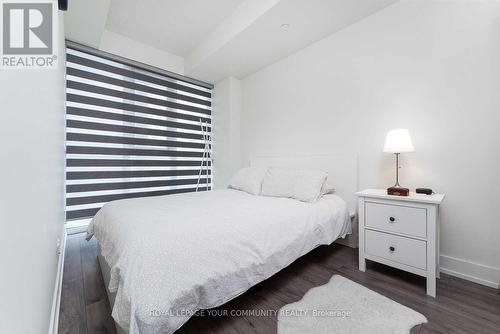 305 - 180 Fairview Mall Drive, Toronto (Don Valley Village), ON - Indoor Photo Showing Bedroom