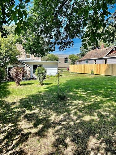 299 Princess Street, Virden, MB - Outdoor