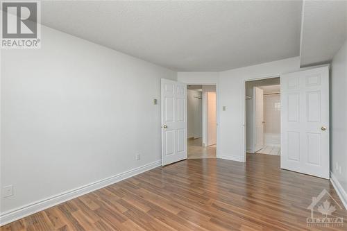 1440 Heron Road Unit#905, Ottawa, ON - Indoor Photo Showing Other Room