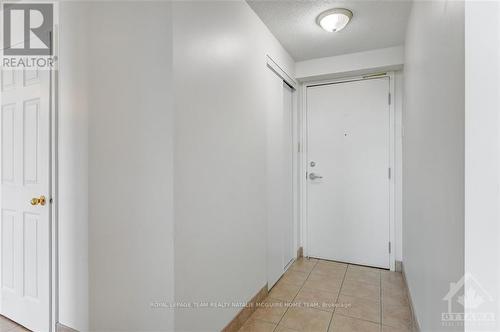 905 - 1440 Heron Road, Ottawa, ON - Indoor Photo Showing Other Room