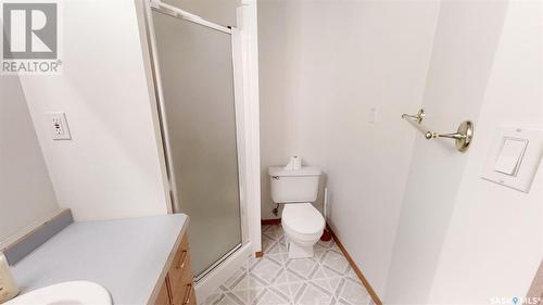 B. Hennes Acreage, Chesterfield Rm No. 261, SK - Indoor Photo Showing Bathroom