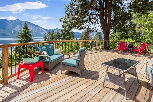 9412 Highway 3A, Kuskanook, BC - Outdoor With Deck Patio Veranda