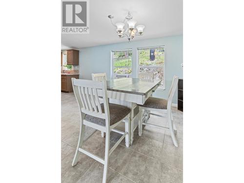 9412 3A Highway, Kuskanook, BC - Indoor Photo Showing Dining Room