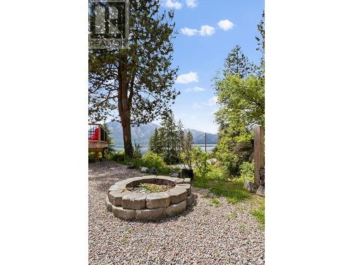 9412 3A Highway, Kuskanook, BC - Outdoor