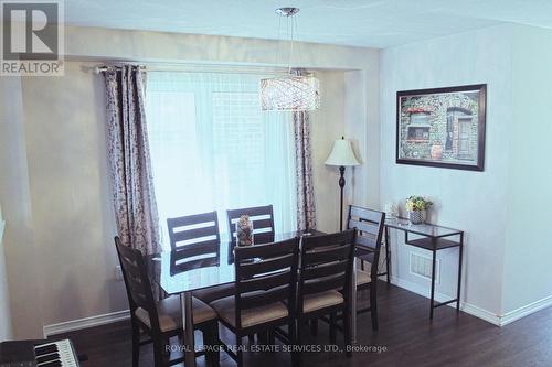 200 English Lane, Brantford, ON - Indoor Photo Showing Dining Room