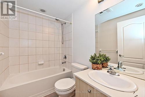 34 - 871 Wilson Avenue, Toronto (Downsview-Roding-Cfb), ON - Indoor Photo Showing Bathroom