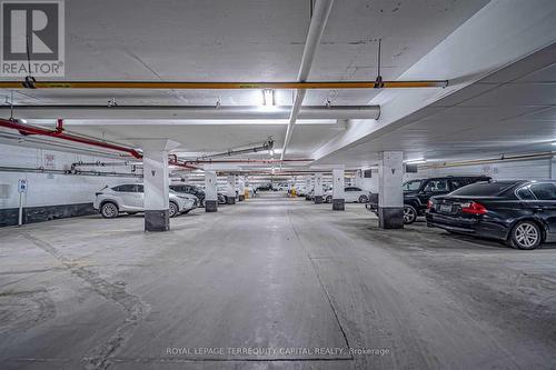 34 - 871 Wilson Avenue, Toronto (Downsview-Roding-Cfb), ON - Indoor Photo Showing Garage