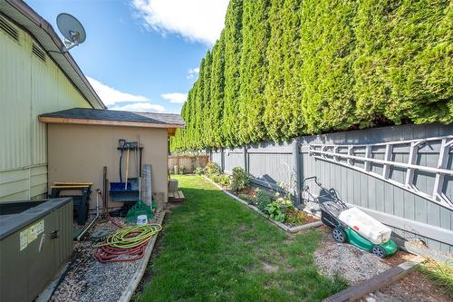 5-999 Burnaby Avenue, Penticton, BC 