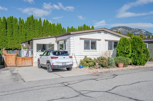 5-999 Burnaby Avenue, Penticton, BC 