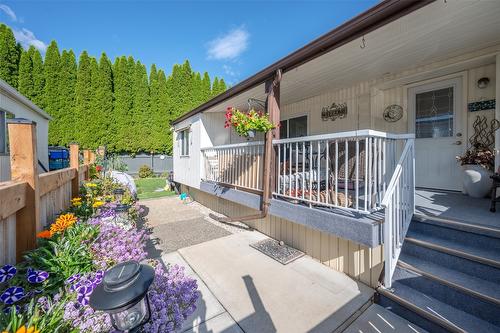 5-999 Burnaby Avenue, Penticton, BC 