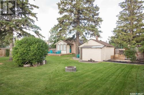 557 22Nd Street W, Prince Albert, SK - Outdoor With Backyard