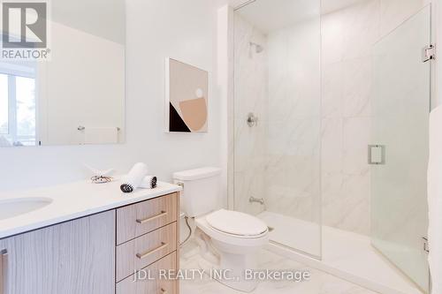 121 - 60 George Butchart Drive, Toronto (Downsview-Roding-Cfb), ON - Indoor Photo Showing Bathroom