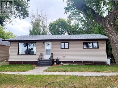 515 Railway Avenue S, Bruno, SK - Outdoor