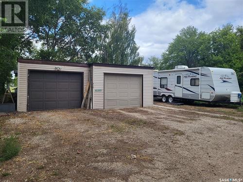 515 Railway Avenue S, Bruno, SK - Outdoor