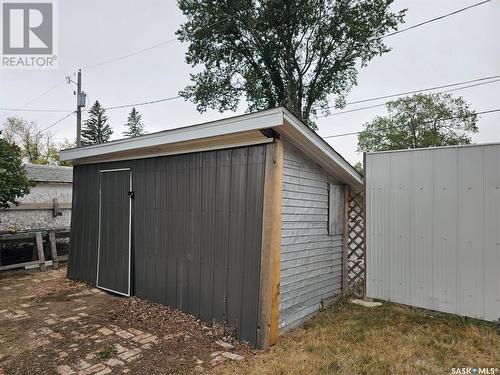 38 4Th Avenue Se, Swift Current, SK - Outdoor