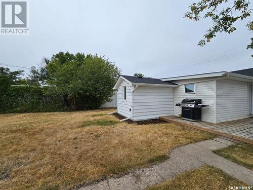 38 4Th Avenue Se, Swift Current, SK - Outdoor