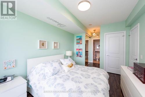 710 - 1055 Southdown Road, Mississauga (Clarkson), ON - Indoor Photo Showing Bedroom