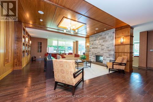 710 - 1055 Southdown Road, Mississauga, ON - Indoor Photo Showing Living Room With Fireplace