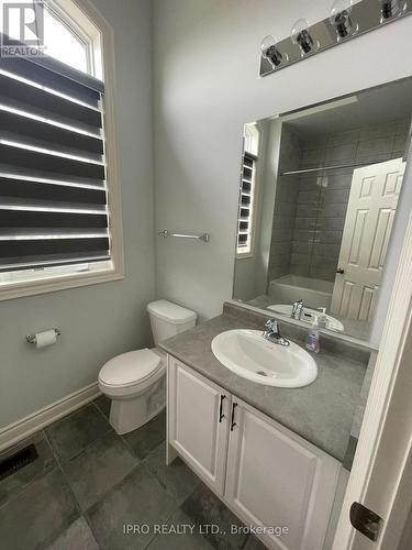 2 Humphrey Street E, Hamilton (Waterdown), ON - Indoor Photo Showing Bathroom