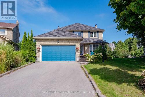 22 Hawley Crescent, Whitby (Blue Grass Meadows), ON - Outdoor