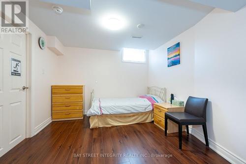 22 Hawley Crescent, Whitby (Blue Grass Meadows), ON - Indoor Photo Showing Bedroom