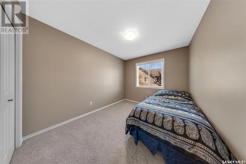 212 615 Lynd Crescent, Saskatoon, SK - Indoor Photo Showing Bedroom