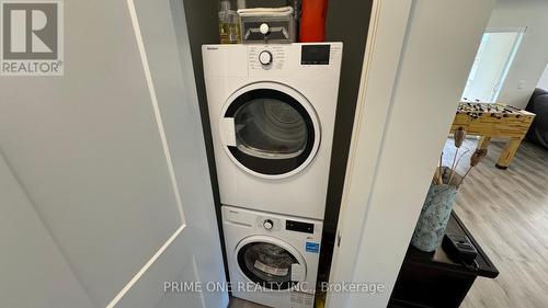 212 - 251 Northfield Drive E, Waterloo, ON - Indoor Photo Showing Laundry Room