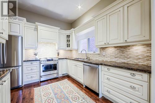 351A Deloraine Avenue, Toronto (Bedford Park-Nortown), ON - Indoor Photo Showing Kitchen With Upgraded Kitchen