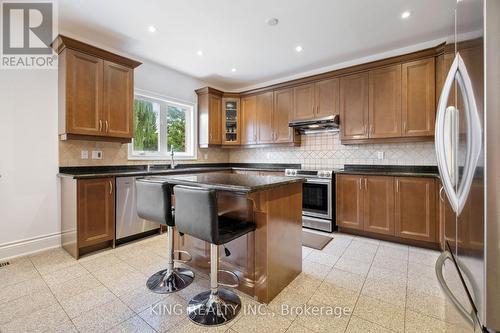 212 19Th Avenue, Richmond Hill, ON - Indoor Photo Showing Kitchen With Double Sink