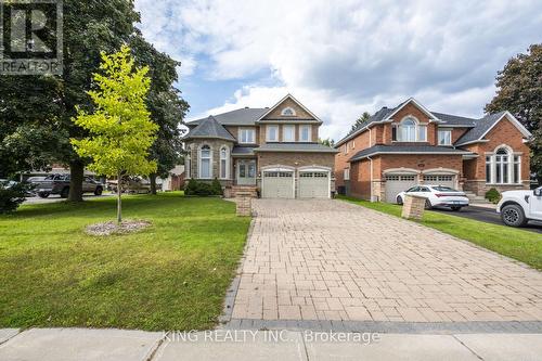 212 19Th Avenue, Richmond Hill, ON - Outdoor With Facade