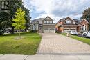 212 19Th Avenue, Richmond Hill, ON  - Outdoor With Facade 