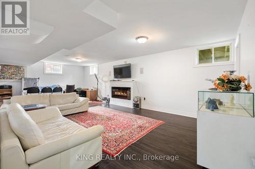 212 19Th Avenue, Richmond Hill, ON - Indoor Photo Showing Living Room With Fireplace