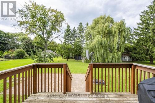 212 19Th Avenue, Richmond Hill, ON - Outdoor