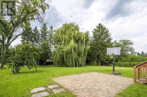 212 19Th Avenue, Richmond Hill, ON - Outdoor