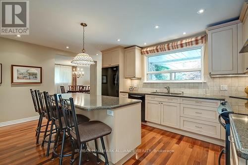 2492 Woburn Crescent, Oakville, ON - Indoor