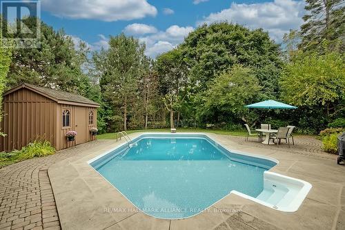 2492 Woburn Crescent, Oakville (Bronte West), ON - Outdoor With In Ground Pool With Backyard