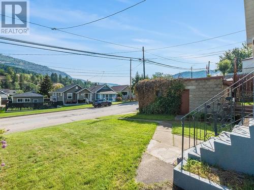 1554 Fourth  Avenue, Trail, BC - Outdoor