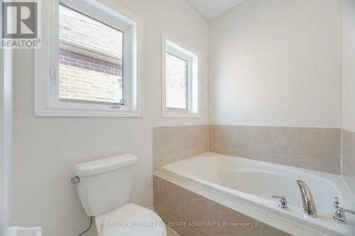 7 Monceau Road, Brampton (Northwest Brampton), ON - Indoor Photo Showing Bathroom