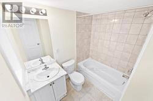 73 - 383 Dundas Street E, Hamilton (Waterdown), ON - Indoor Photo Showing Bathroom