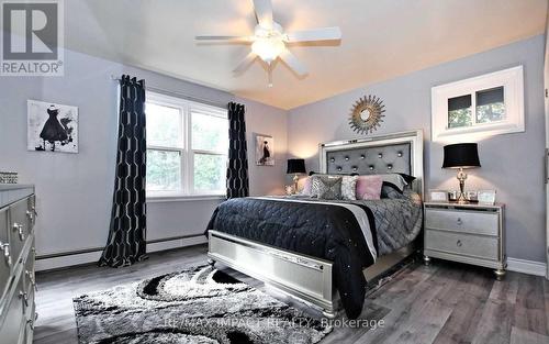 44 Brunswick Street, Oshawa (Donevan), ON - Indoor Photo Showing Bedroom