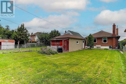 350 Ranee Avenue, Toronto (Yorkdale-Glen Park), ON - Outdoor