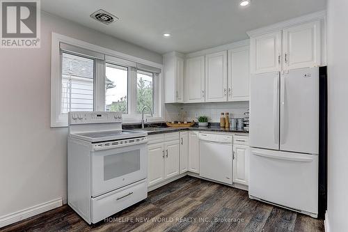 350 Ranee Avenue, Toronto (Yorkdale-Glen Park), ON - Indoor Photo Showing Kitchen